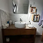 Casa Hortensias ホームステイ *
